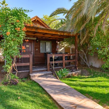 Belfer'S Dead Sea Cabins Неот-Акикар Экстерьер фото