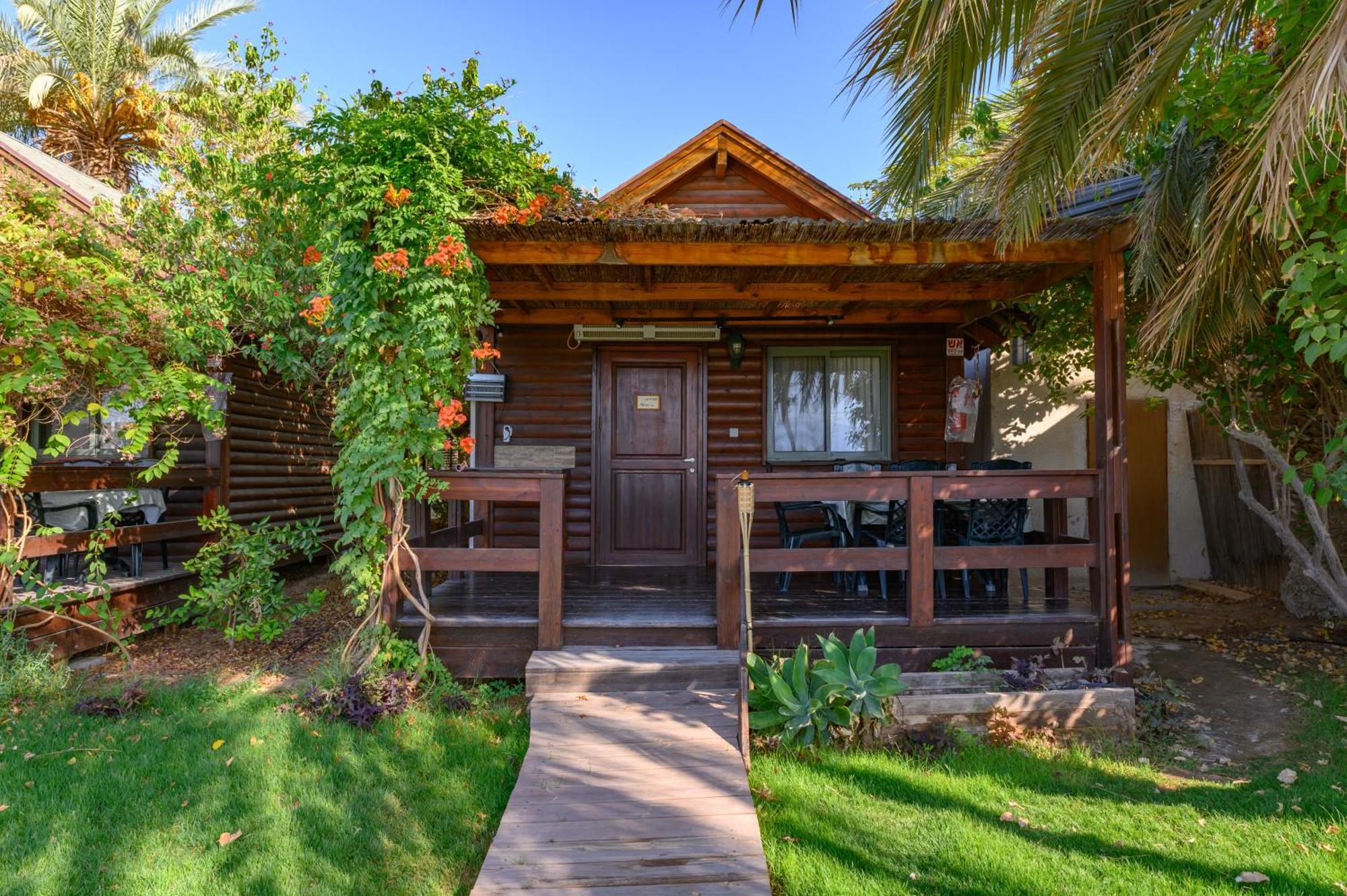 Belfer'S Dead Sea Cabins Неот-Акикар Экстерьер фото