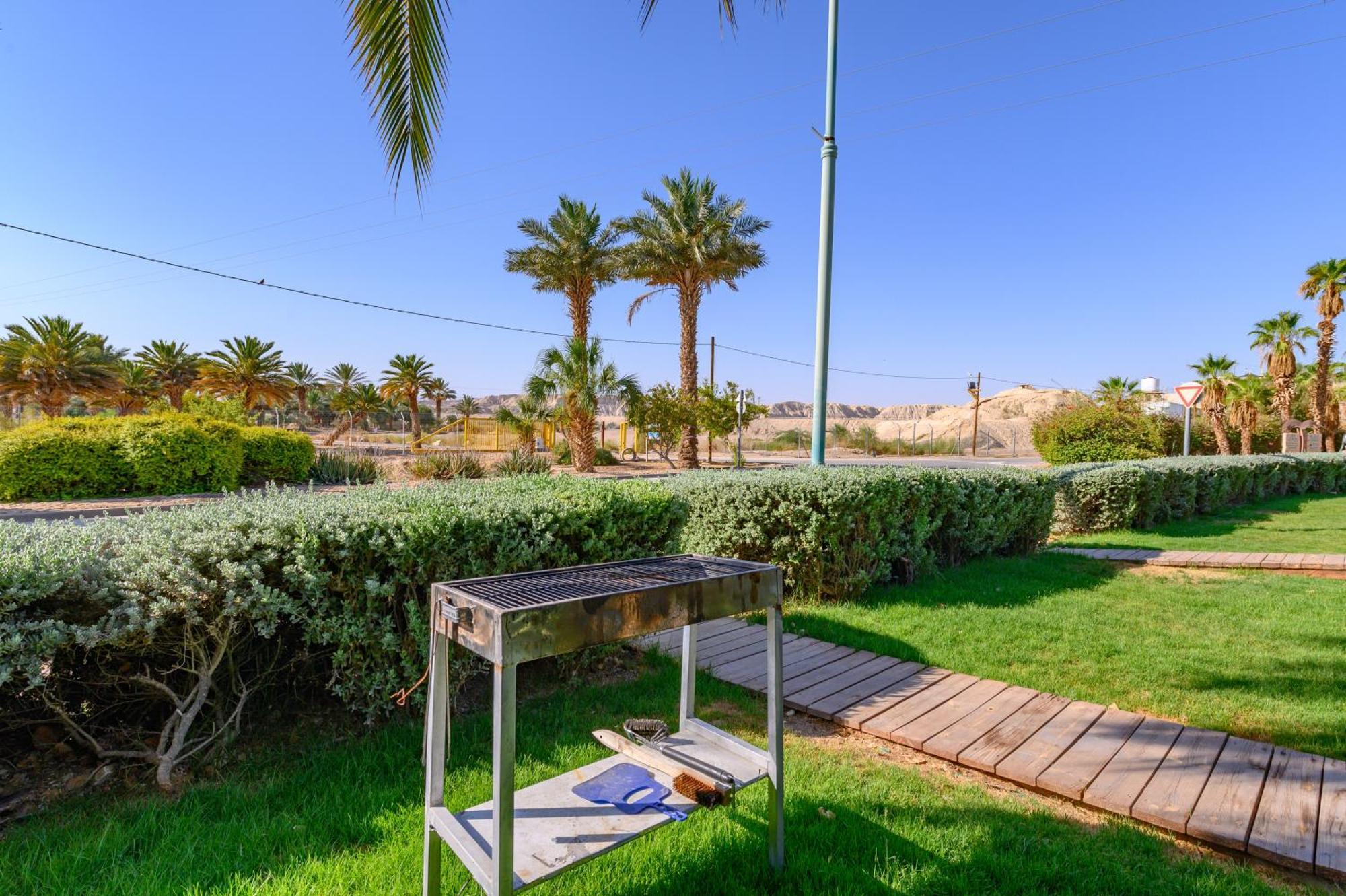 Belfer'S Dead Sea Cabins Неот-Акикар Экстерьер фото